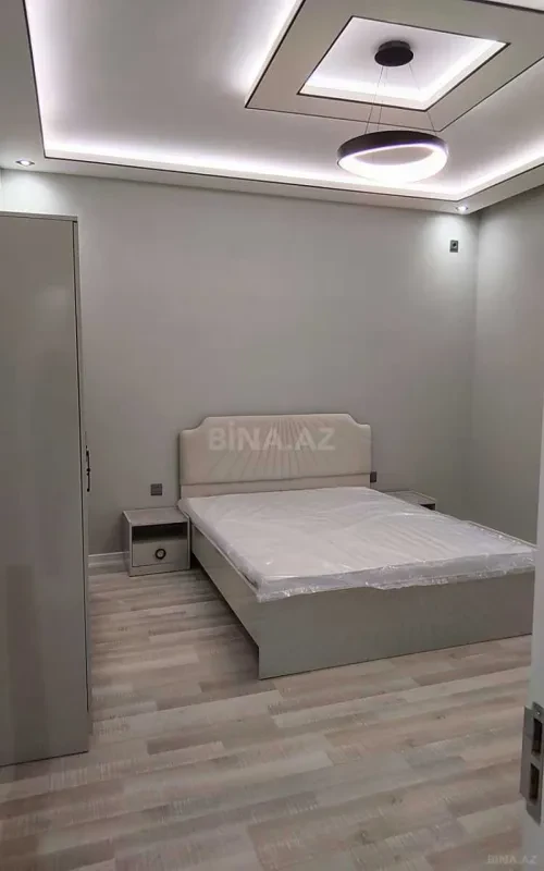 Satılır 4 otaqlı həyət evi 200 m²