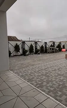 Satılır 4 otaqlı həyət evi 200 m²
