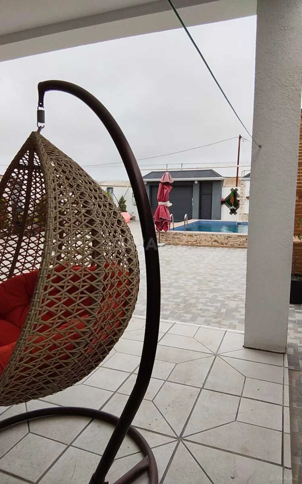 Satılır 4 otaqlı həyət evi 200 m²