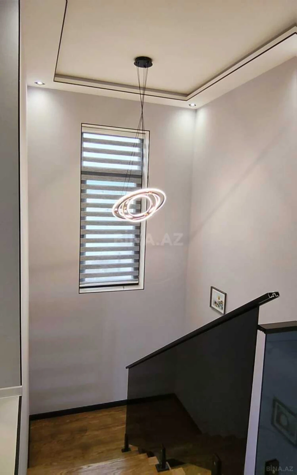 Satılır 4 otaqlı həyət evi 200 m²