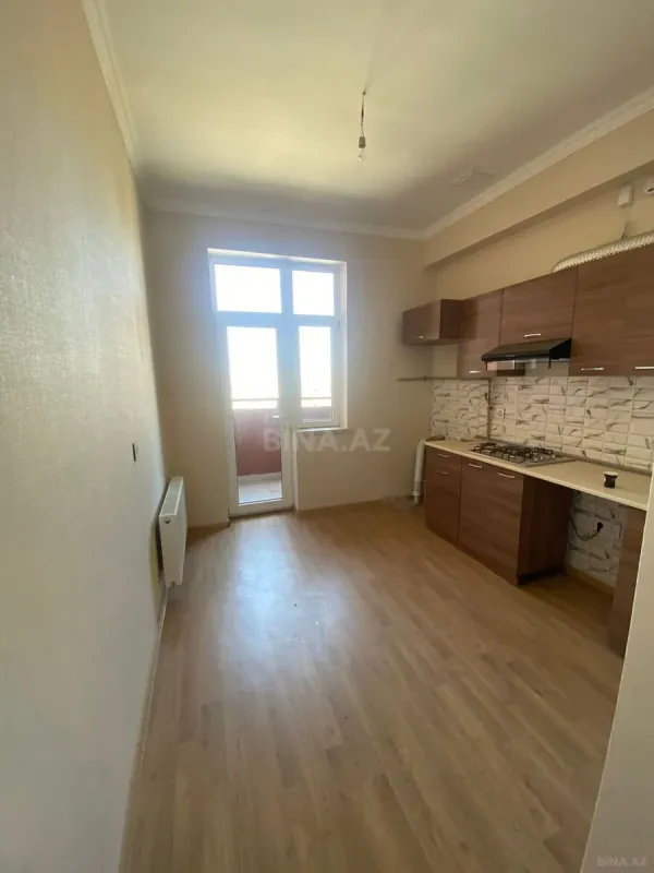 Kirayə verilir 4 otaqlı mənzil 120 m²