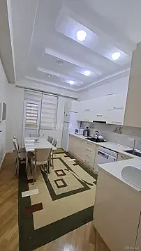 Kirayə verilir 3 otaqlı mənzil 120 m²
