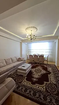 Kirayə verilir 3 otaqlı mənzil 120 m²