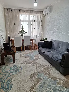Satılır 2 otaqlı mənzil 75 m² — Bakı, İnşaatçılar 2 otaq 75.00 m²