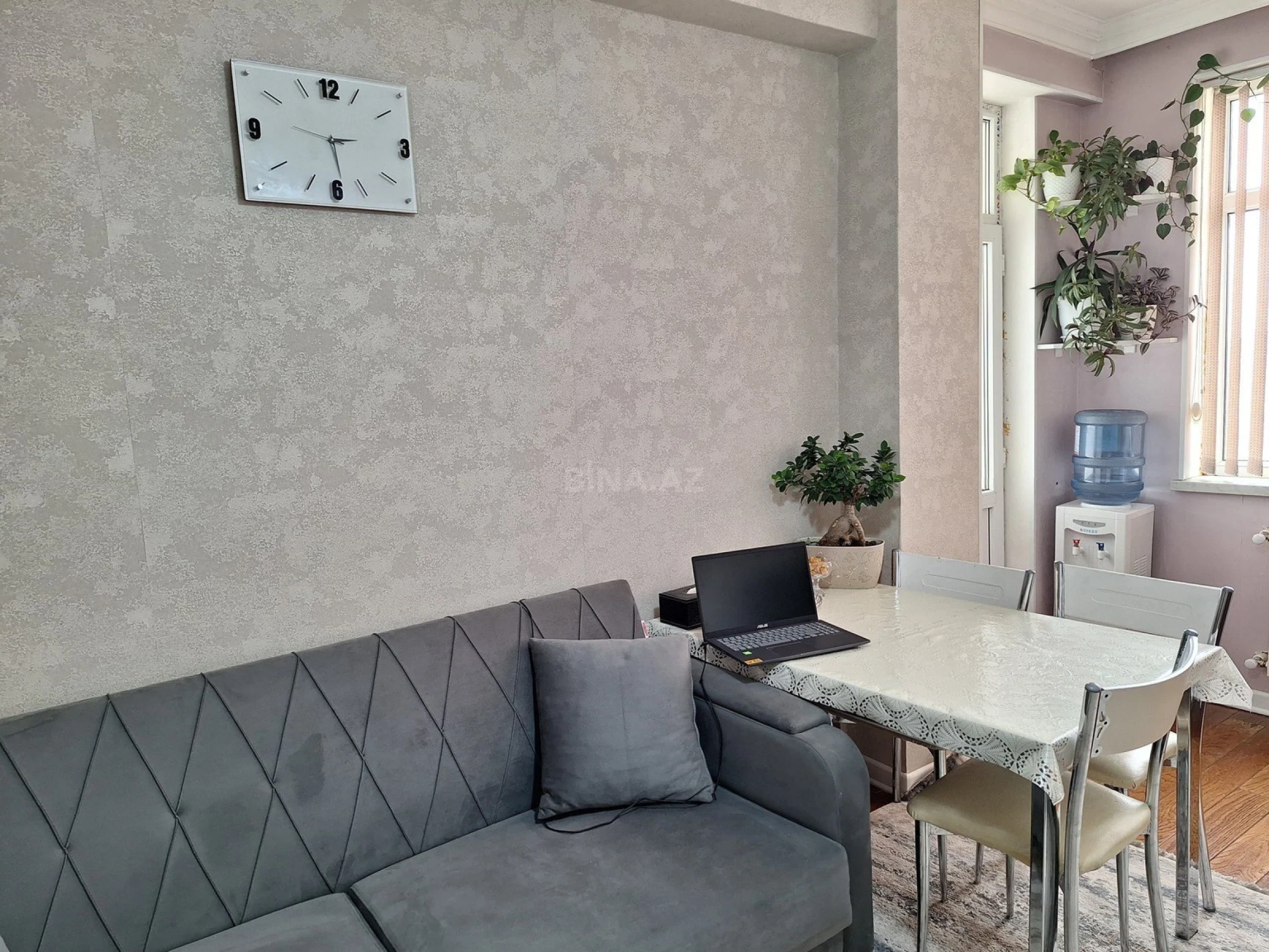 Satılır 2 otaqlı mənzil 75 m²