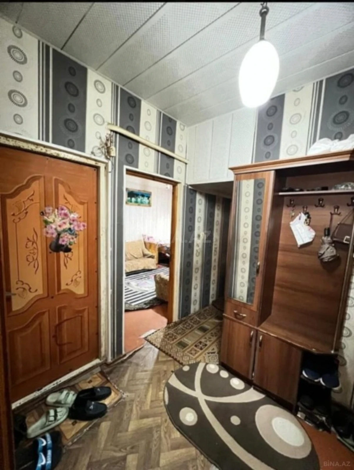 Satılır 2 otaqlı mənzil 60 m²