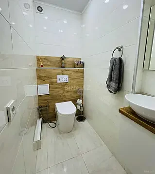 Kirayə verilir 3 otaqlı mənzil 130 m²