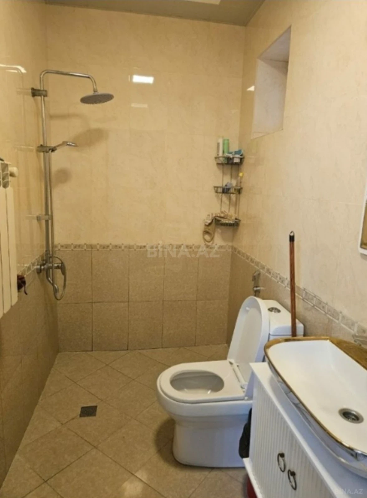 Kirayə verilir 4 otaqlı həyət evi 200 m²