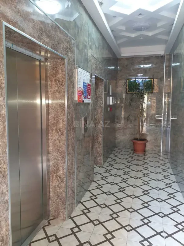 Kirayə verilir 2 otaqlı mənzil 65 m²