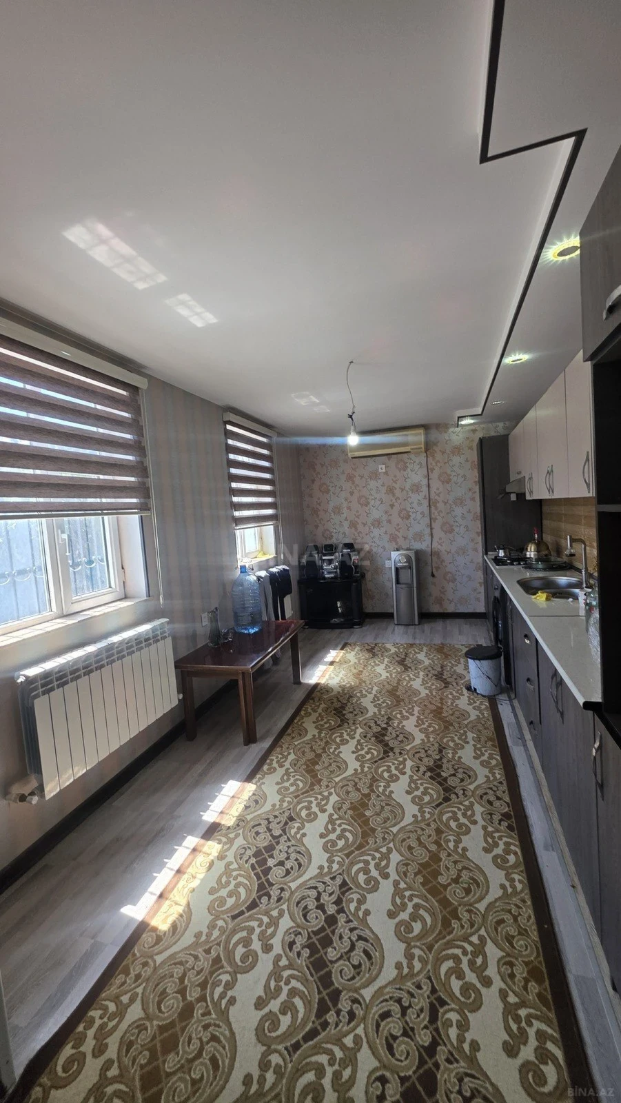Satılır 5 otaqlı həyət evi 140 m²