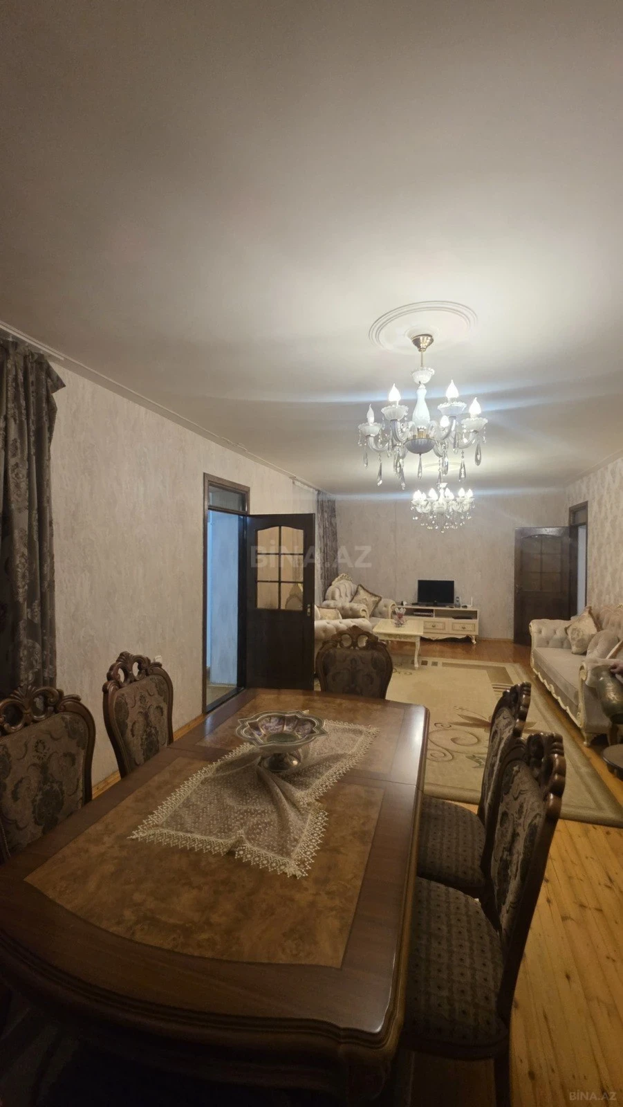 Satılır 5 otaqlı həyət evi 140 m²