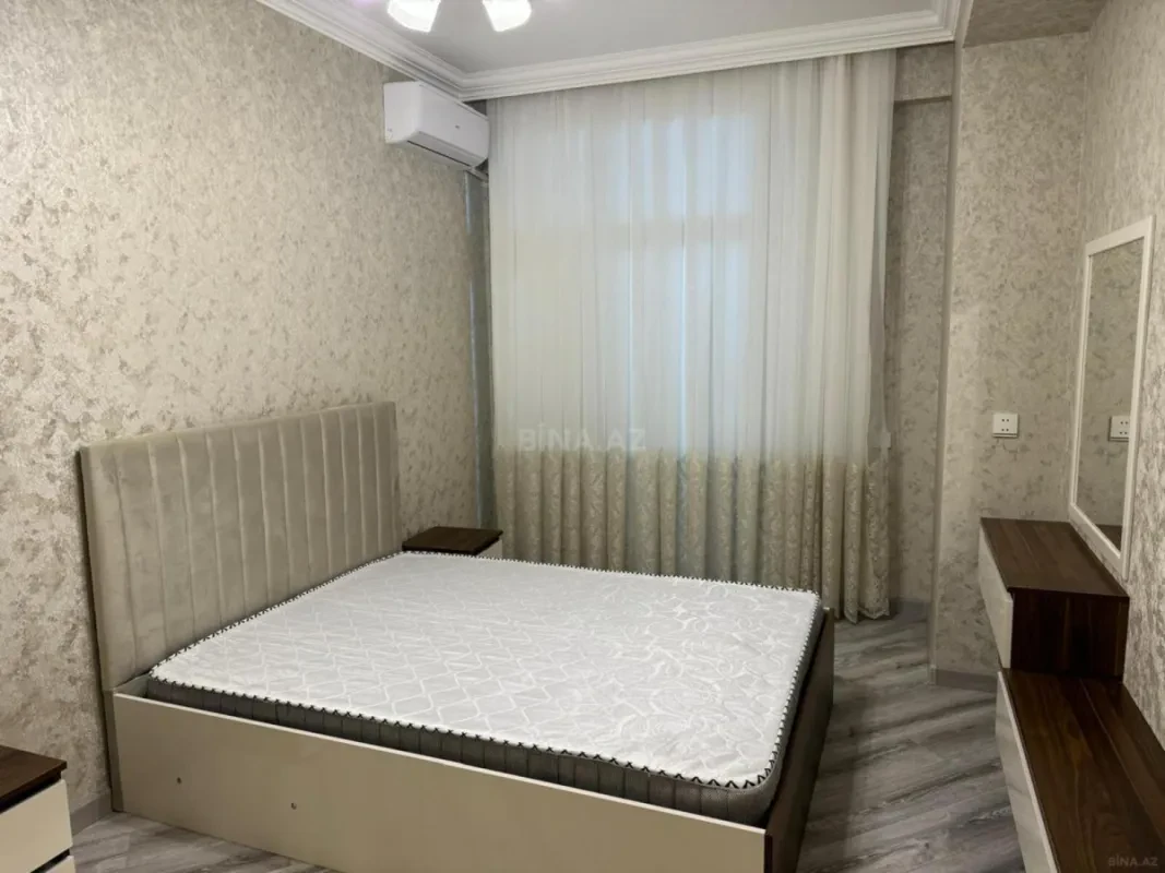 Kirayə verilir 2 otaqlı mənzil 100 m²