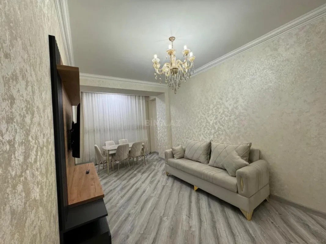 Kirayə verilir 2 otaqlı mənzil 100 m²