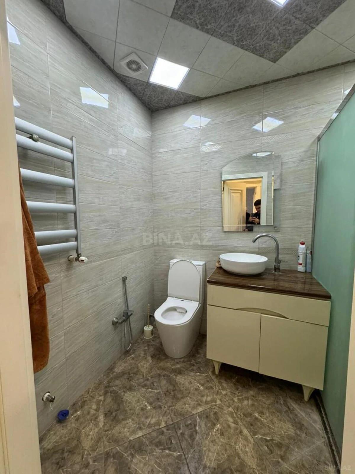 Kirayə verilir 3 otaqlı mənzil 100 m²