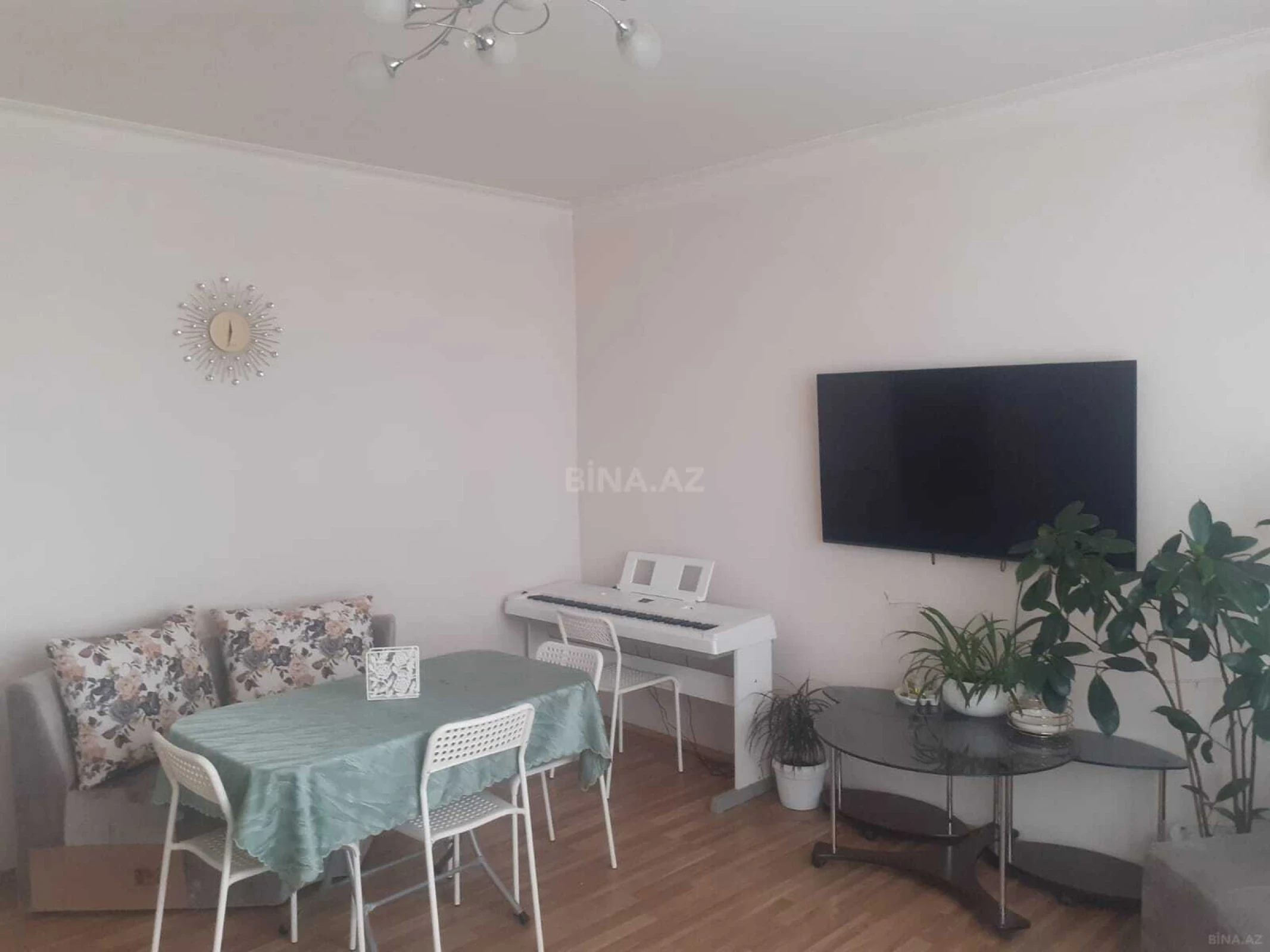 Satılır 3 otaqlı mənzil 100 m²