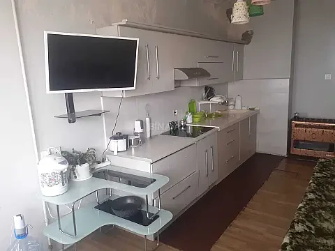 Satılır 3 otaqlı mənzil 100 m²