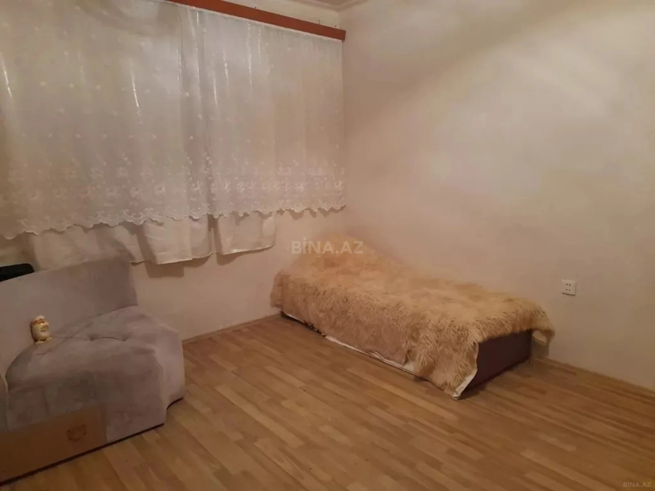 Satılır 3 otaqlı mənzil 100 m²
