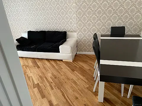 Kirayə verilir 2 otaqlı mənzil 80 m² — Bakı 2 otaq 80.00 m²