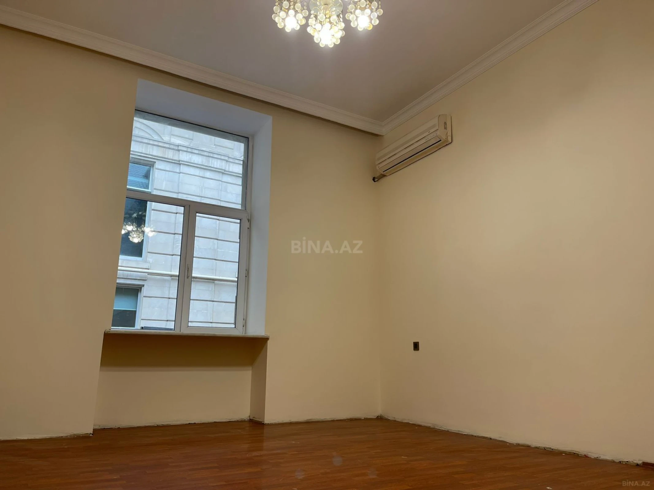 Kirayə verilir 2 otaqlı mənzil 55 m²