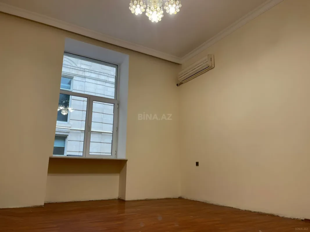 Kirayə verilir 2 otaqlı mənzil 55 m²