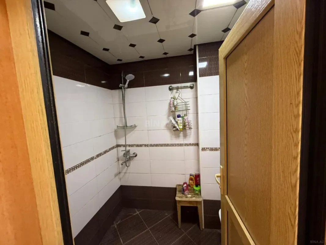 Kirayə verilir 2 otaqlı mənzil 60 m²