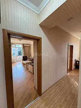 Kirayə verilir 2 otaqlı mənzil 60 m²