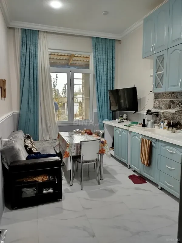 Satılır 2 otaqlı həyət evi 63 m²