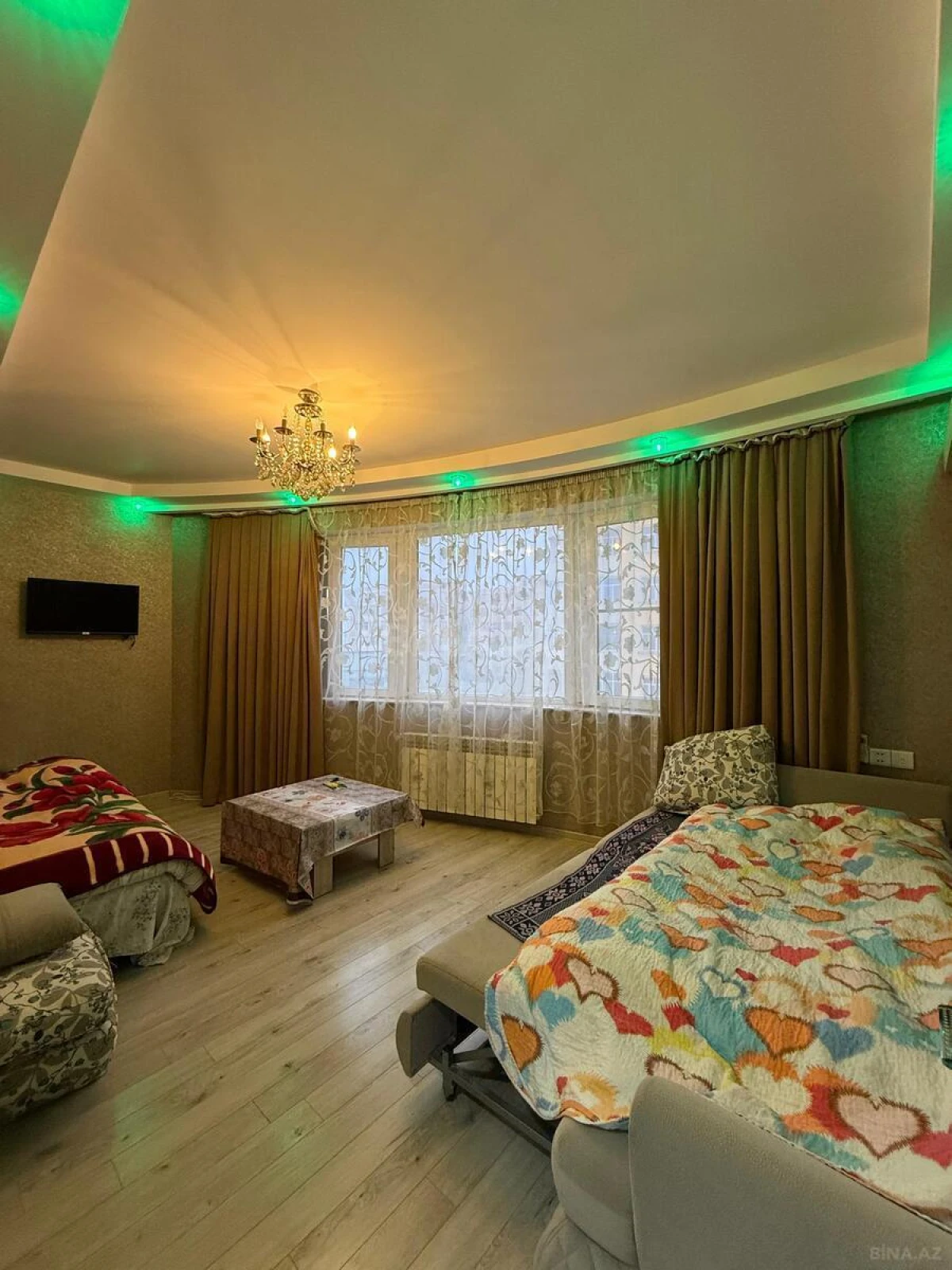 Satılır 2 otaqlı mənzil 84 m²