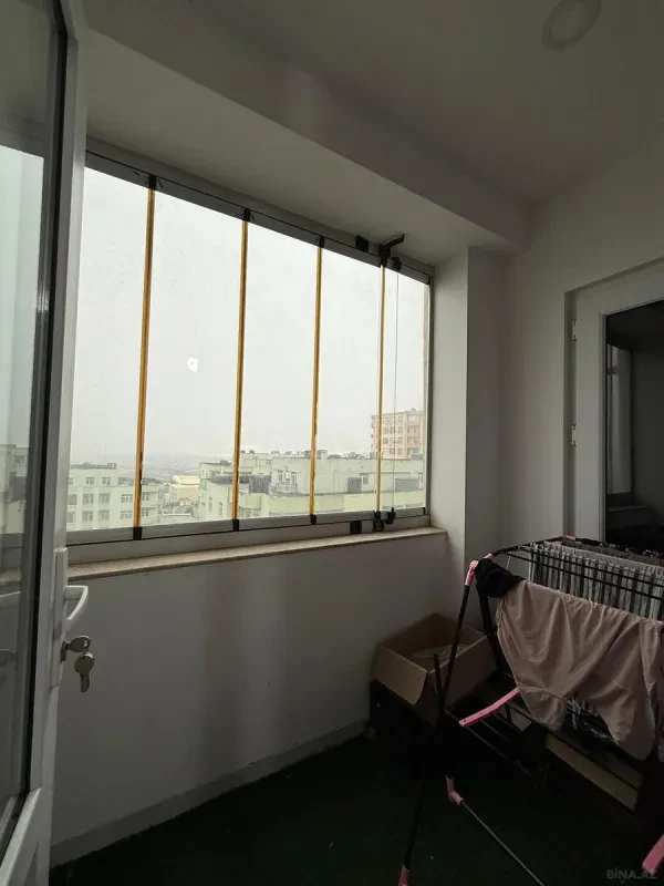Satılır 2 otaqlı mənzil 84 m²