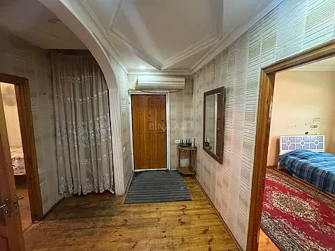 Kirayə verilir 4 otaqlı mənzil 60 m² — Bakı, Əhmədli 4 otaq 60.00 m²