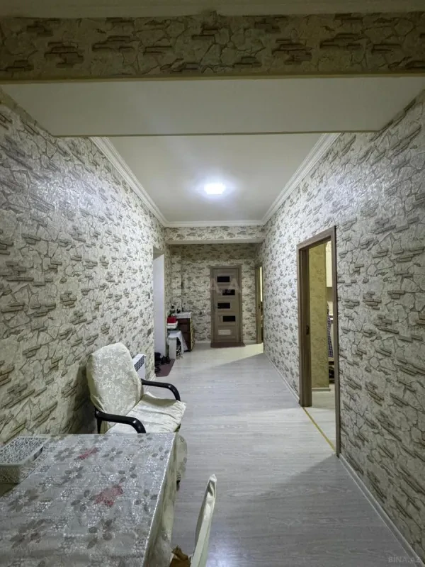 Satılır 2 otaqlı mənzil 90 m²