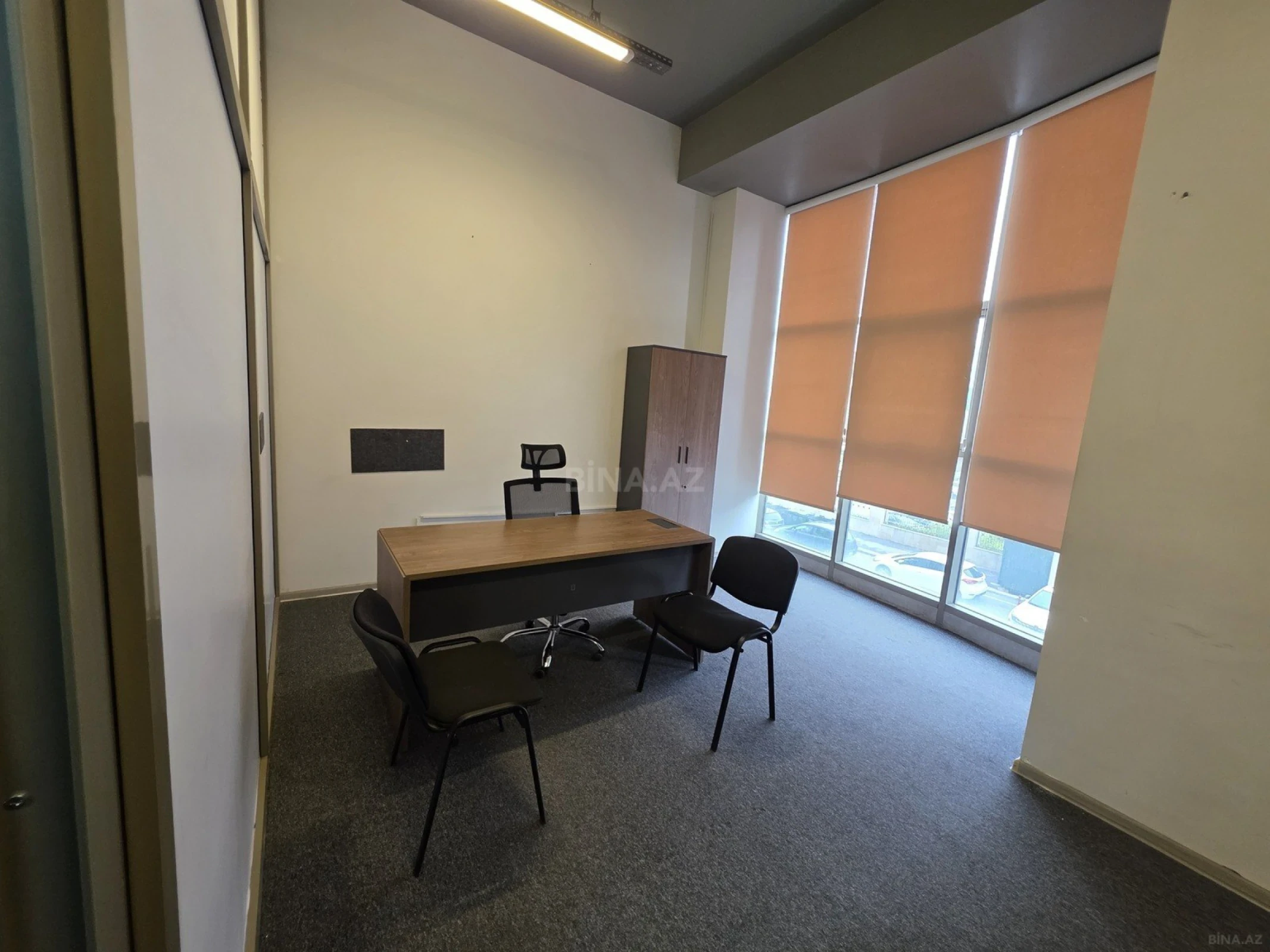 Kirayə verilir 2 otaqlı ofis 65 m²