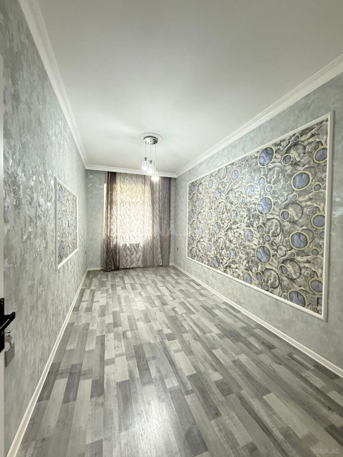Satılır 3 otaqlı mənzil 75 m²