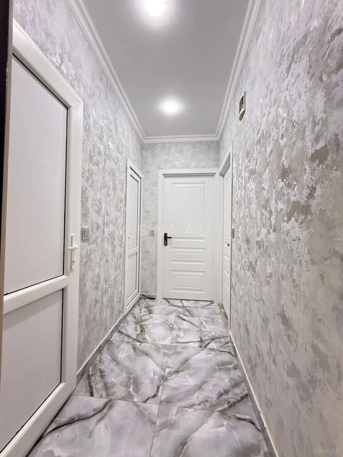 Satılır 3 otaqlı mənzil 75 m²
