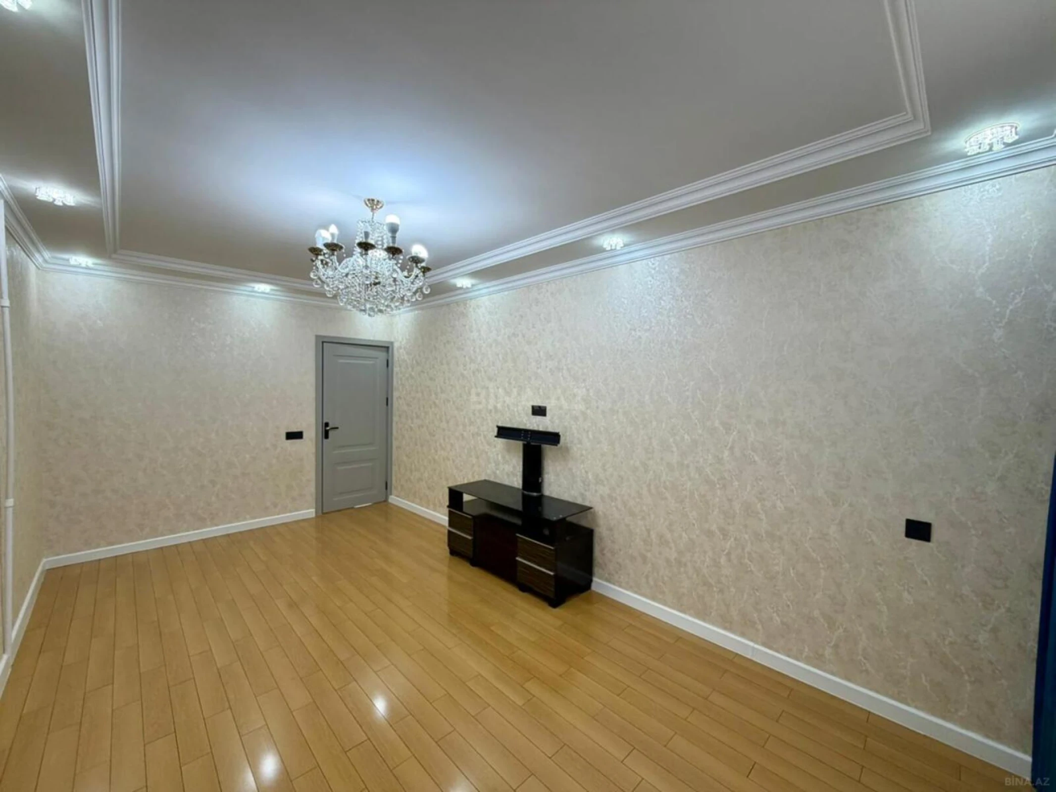 Satılır 3 otaqlı mənzil 65 m²