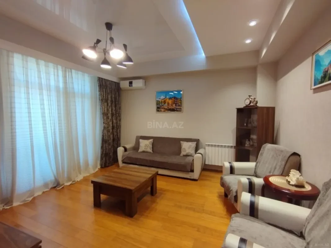 Kirayə verilir 3 otaqlı mənzil 100 m²
