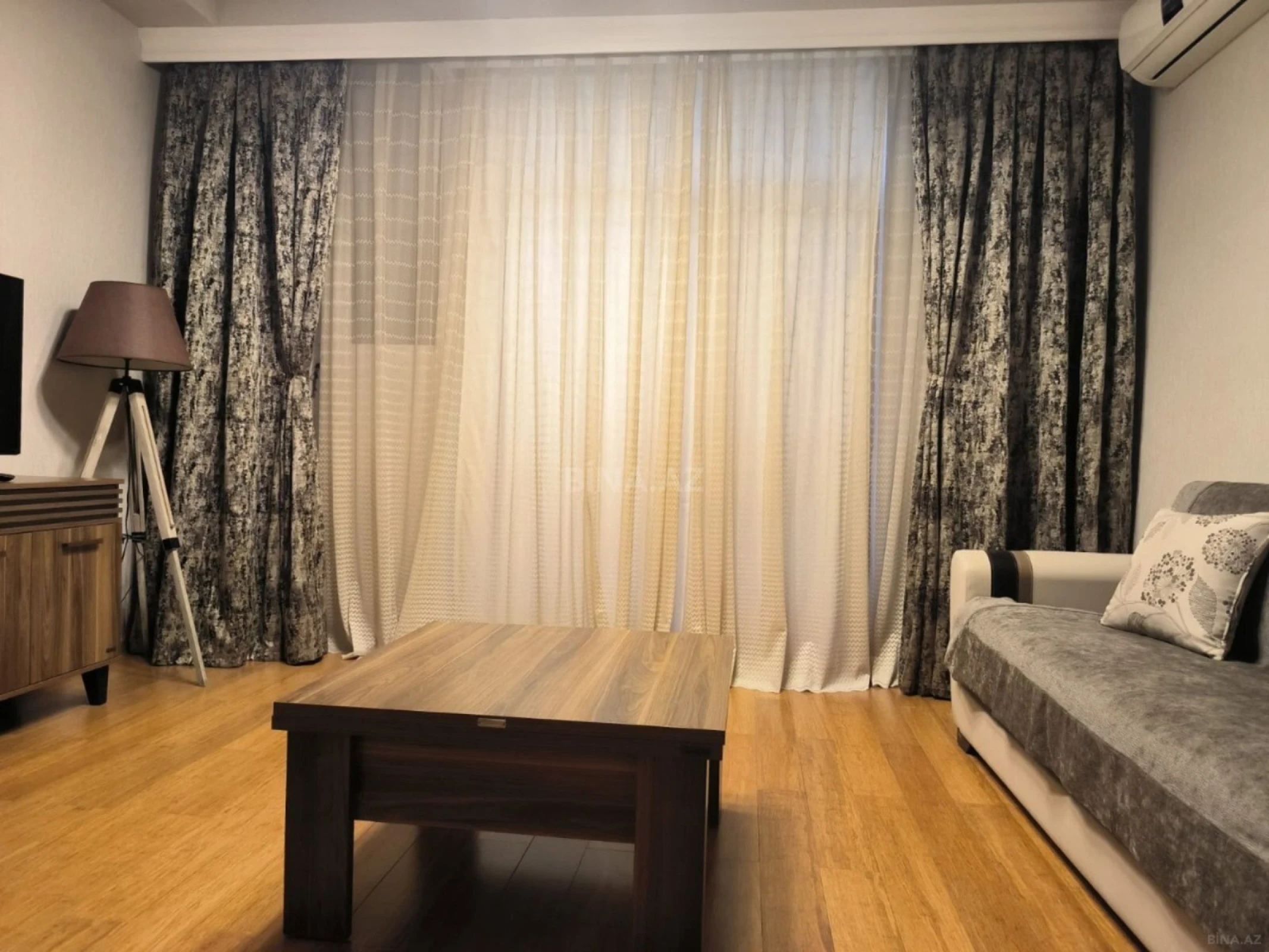 Kirayə verilir 3 otaqlı mənzil 100 m²