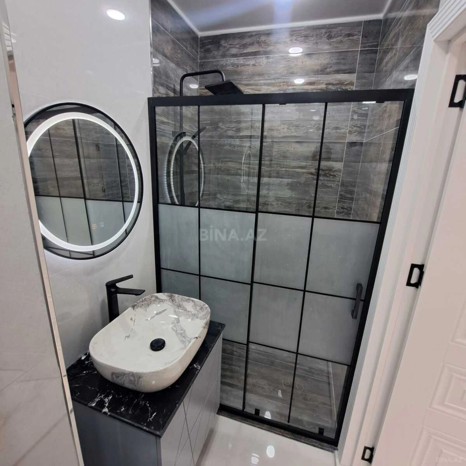 Satılır 2 otaqlı mənzil 55 m²