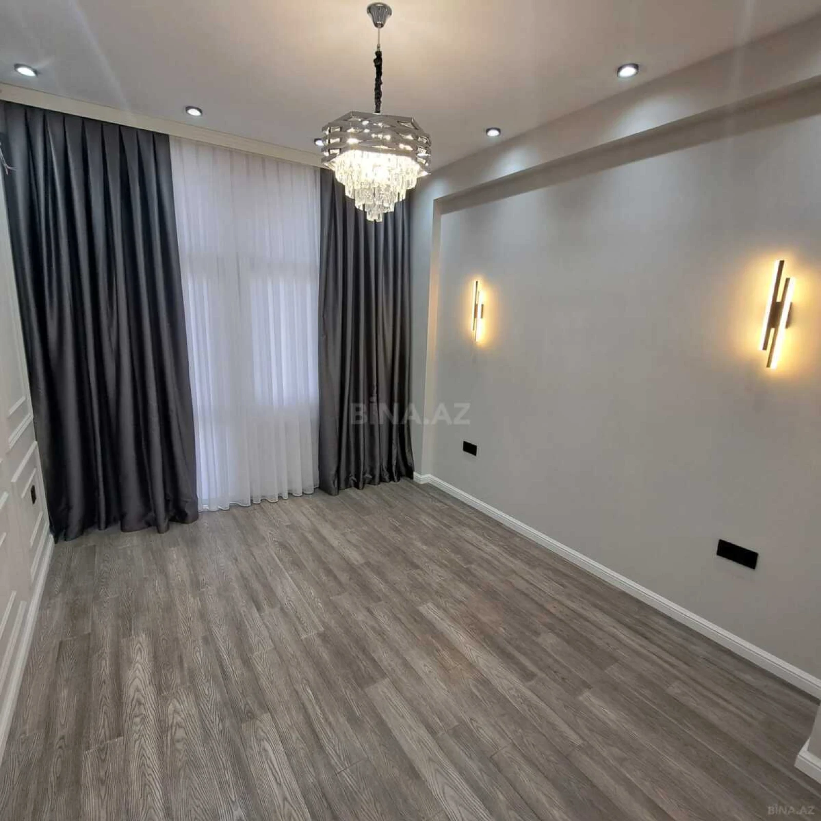 Satılır 2 otaqlı mənzil 55 m²