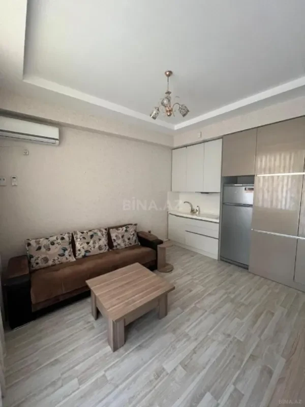 Kirayə verilir 2 otaqlı mənzil 60 m²