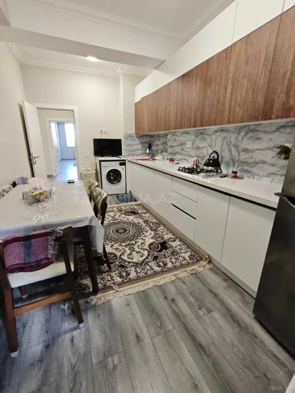 Satılır 3 otaqlı mənzil 96.5 m²