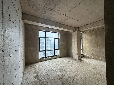 Satılır 3 otaqlı mənzil 97 m²