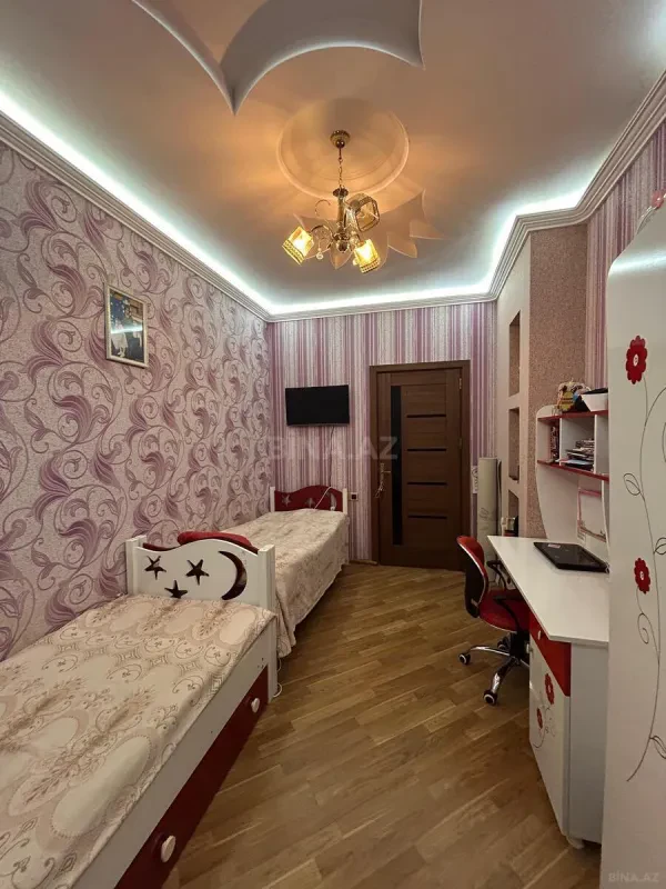 Kirayə verilir 4 otaqlı mənzil 120 m²