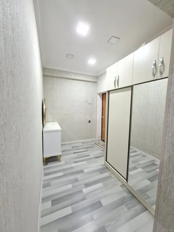 Satılır 2 otaqlı mənzil 59 m²