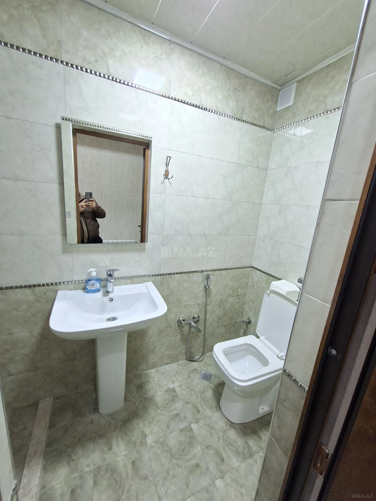 Satılır 2 otaqlı mənzil 59 m²