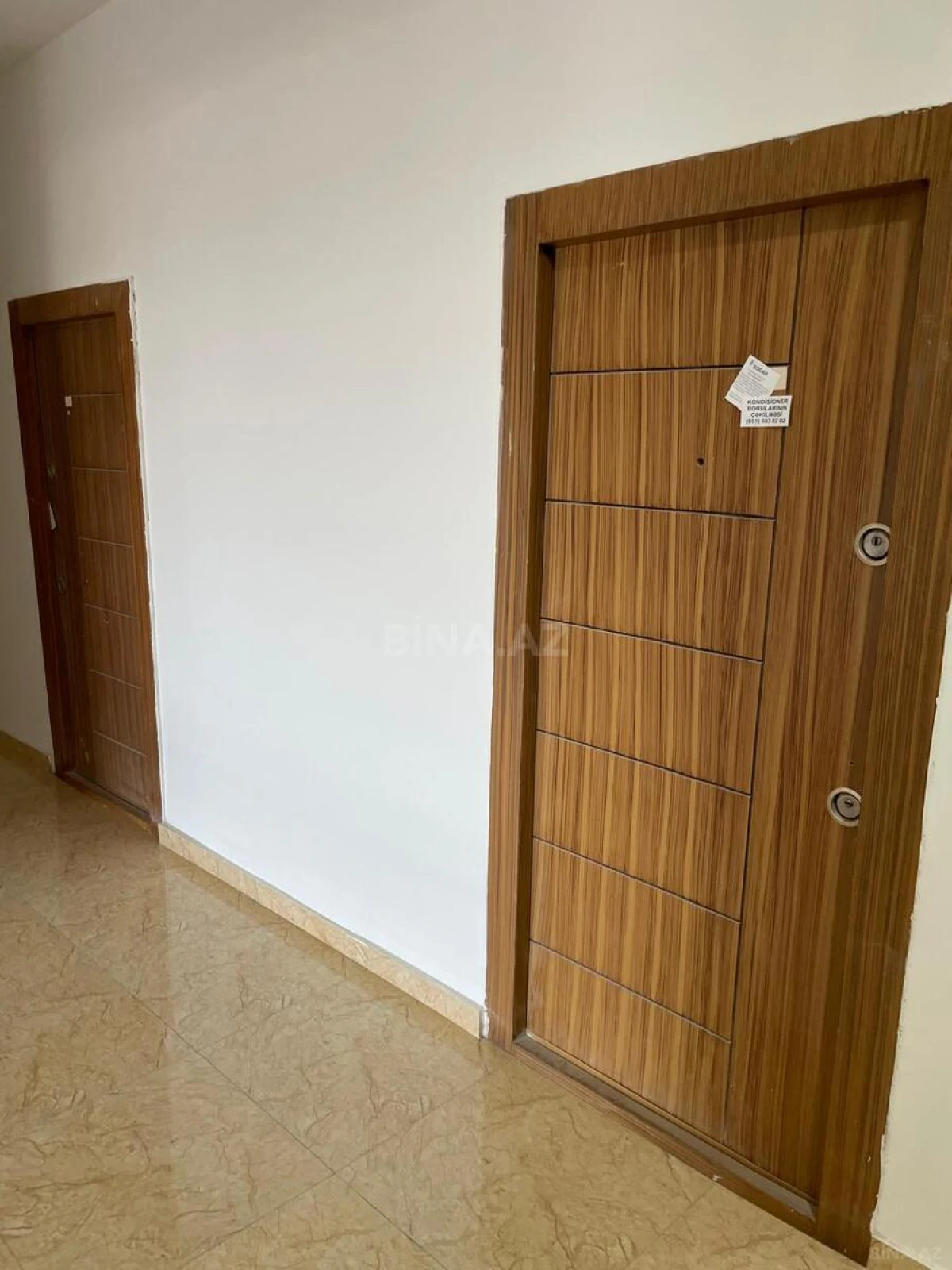 Satılır 2 otaqlı mənzil 76.1 m²
