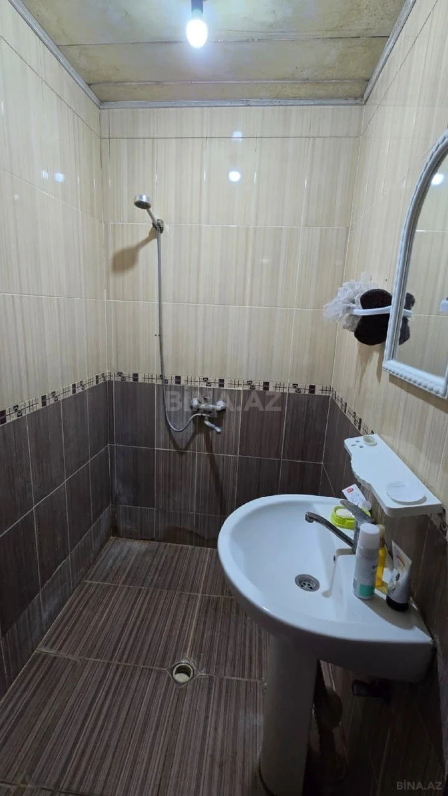 Kirayə verilir 4 otaqlı mənzil 110 m²