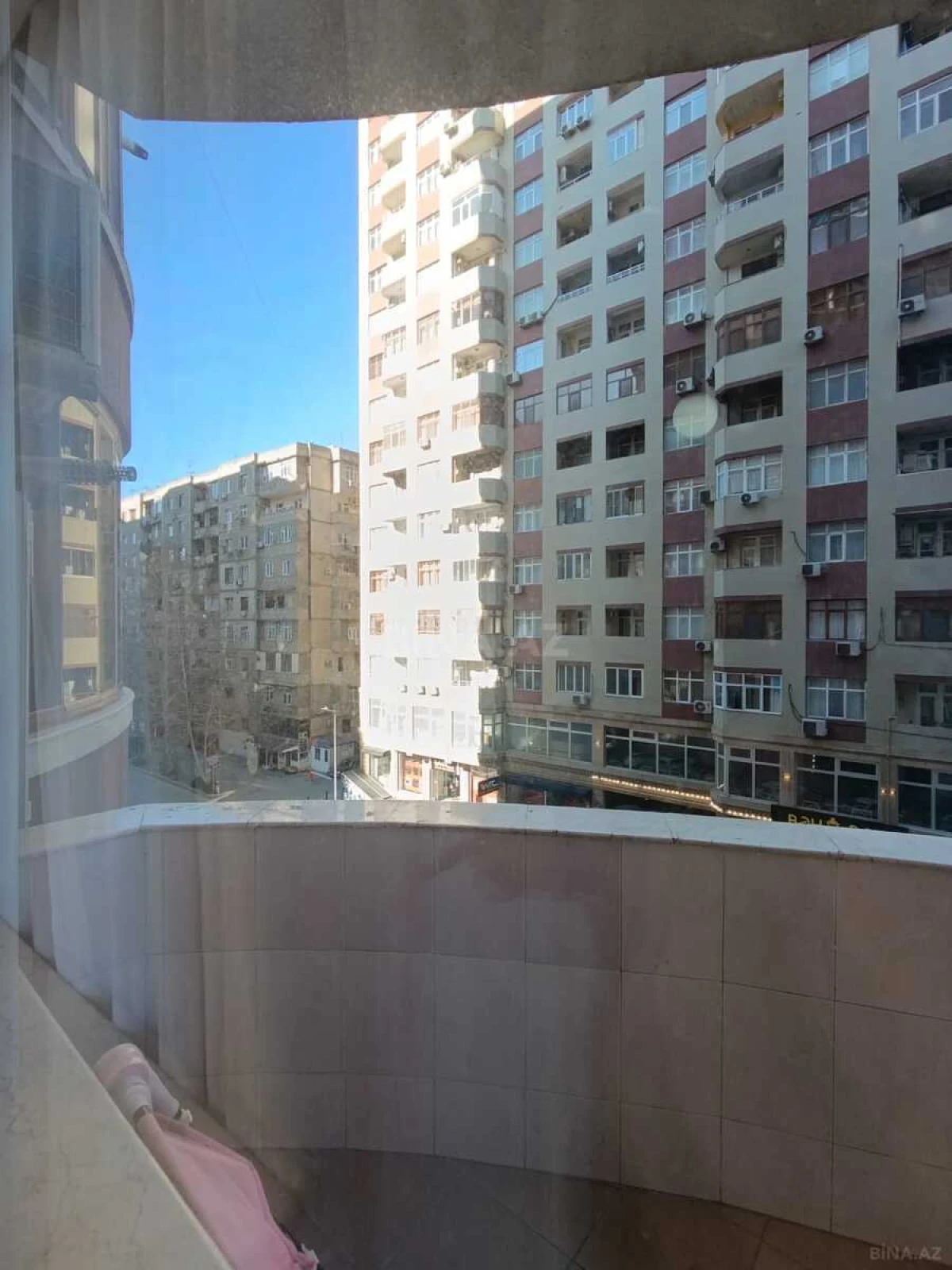 Kirayə verilir 3 otaqlı mənzil 100 m²