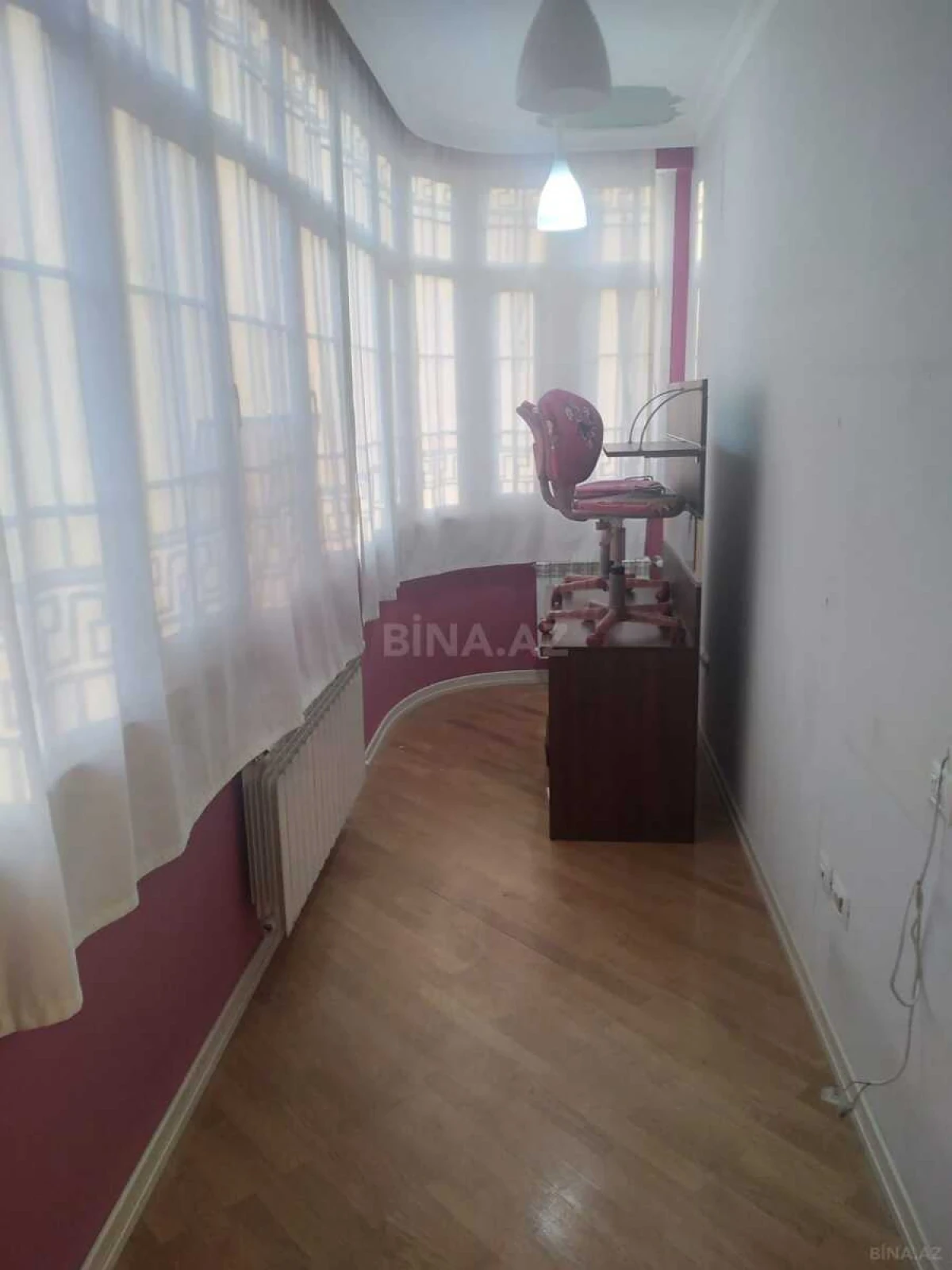 Satılır 3 otaqlı mənzil 150 m²