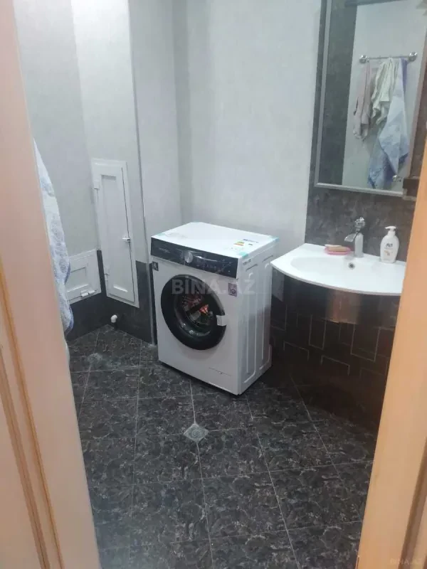 Satılır 3 otaqlı mənzil 150 m²